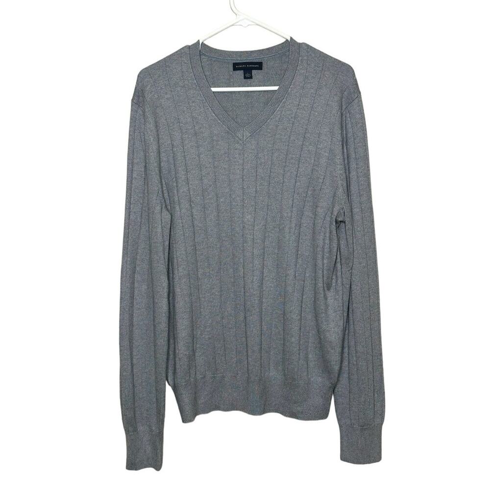 Banana Republic Men Gray Silk V Neck Sweater size Large